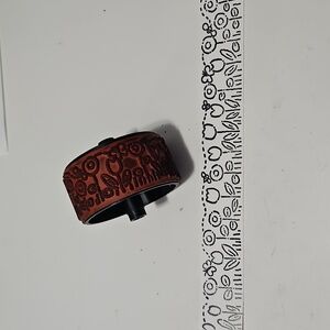 Tulip Stampin Round 1" wide wheel stamp